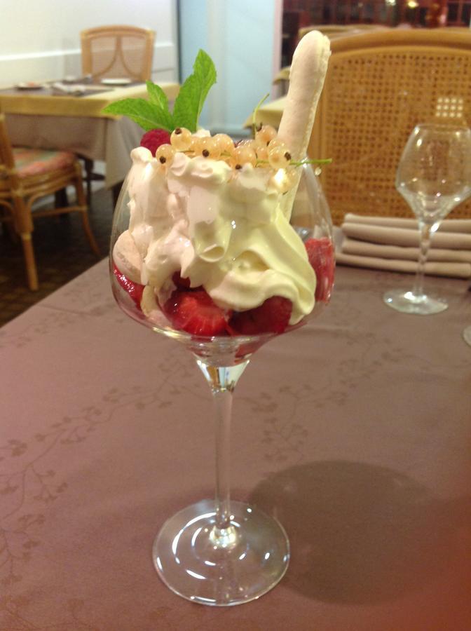 Hotel De Normandie Conches-en-Ouche Ngoại thất bức ảnh