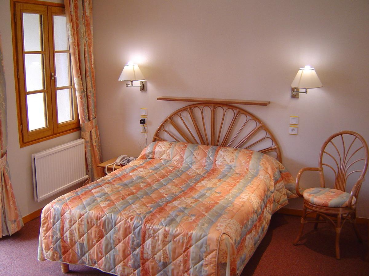 Hotel De Normandie Conches-en-Ouche Ngoại thất bức ảnh
